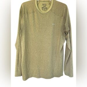 Patagonia Men’s Size XL Olive Long Sleeve Tee logo outdoors